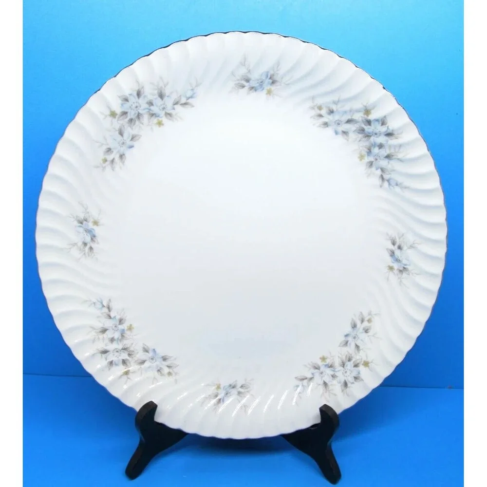 Mikasa La Fleur Bleu Large Round Floral 12
